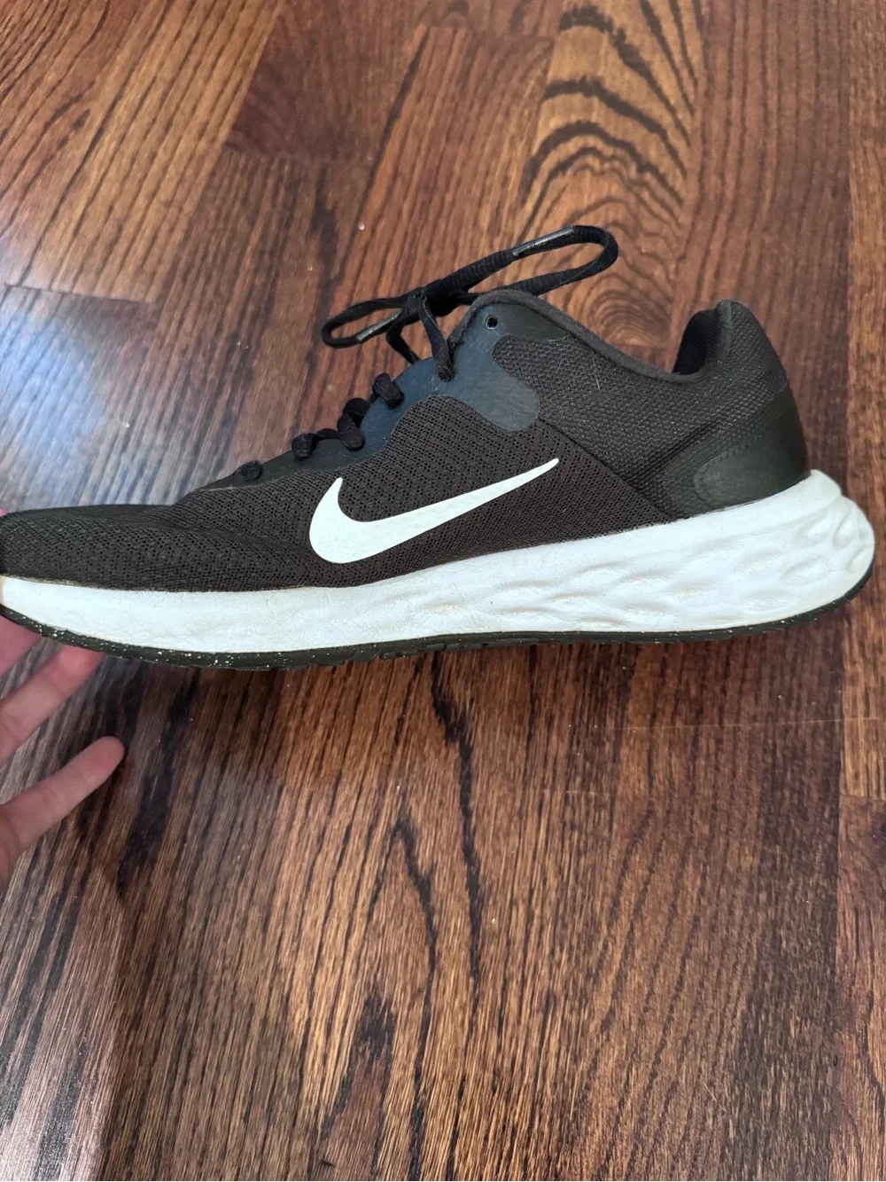 Nike lightweight black